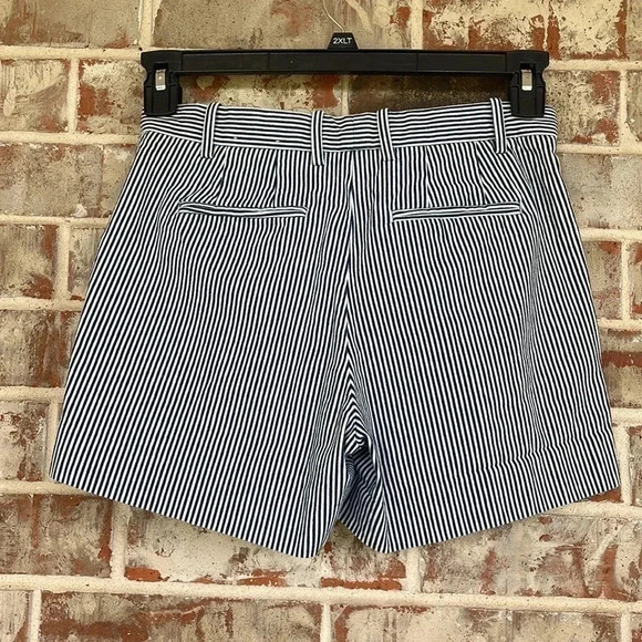 Gap Tailored Striped shorts - Picture 4 of 6